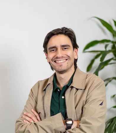 Carlos Mercado, AI Escalation Specialist